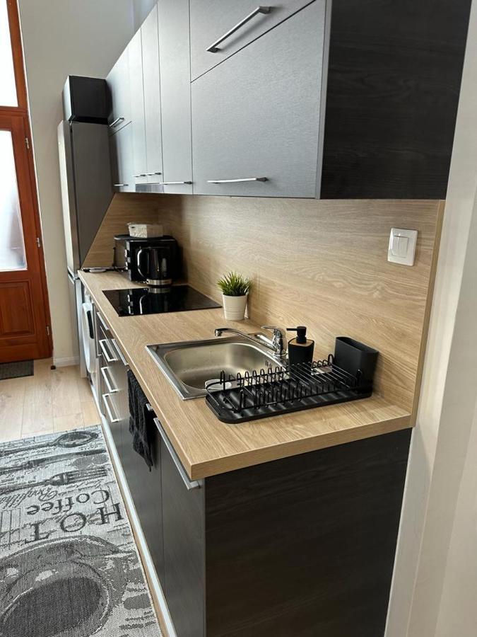Lizu Apartmant ブダペスト エクステリア 写真